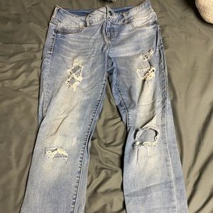 Maurices distressed jeggings mid rise jeans